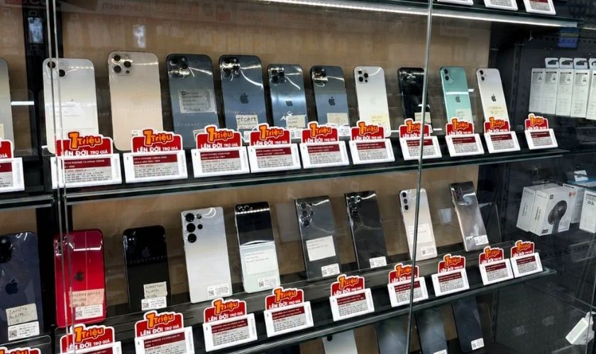 Mua điện thoại Samsung dưới 10 triệu tại Điện Thoại Vui