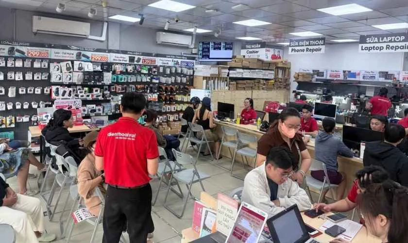 Mua điện thoại Samsung dưới 5 triệu tại Điện Thoại Vui