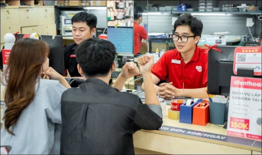 Sửa lỗi điện thoại Samsung bị sạc chậm tại nơi uy t&iacute;n Điện Thoại Vui