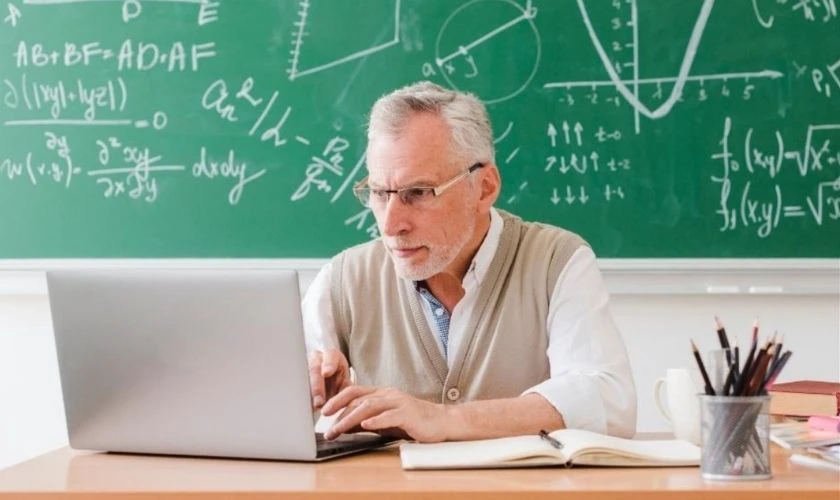 Điện Thoại Vui ưu đãi S-Teacher cho giáo viên
