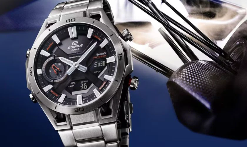 Casio Edifice ECB-2300D-2A là mẫu đồng hồ cao cấp với công nghệ Tough Solar