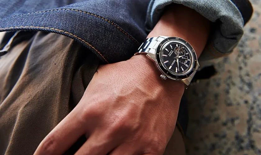 Đồng hồ cho sinh viên nam thương hiệu Seiko