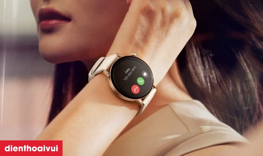 C&oacute; n&ecirc;n mua đồng hồ th&ocirc;ng minh Huawei thời điểm hiện tại?