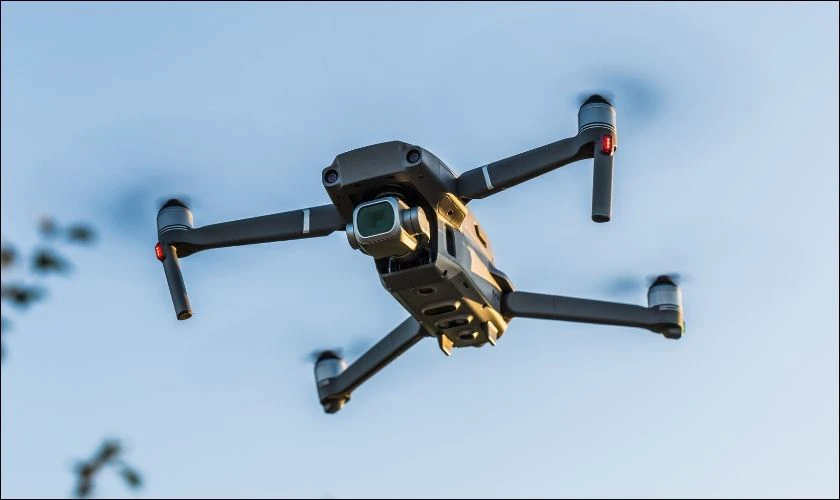 Cấu tạo v&agrave; cơ chế hoạt động của Drone l&agrave; g&igrave;?