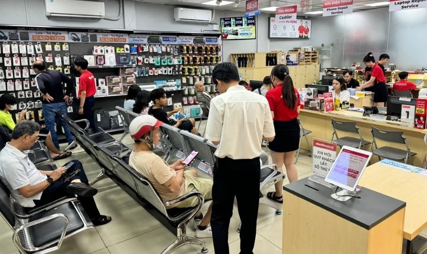 Mua củ sạc chất lượng cao tại HCM v&agrave; H&agrave; Nội