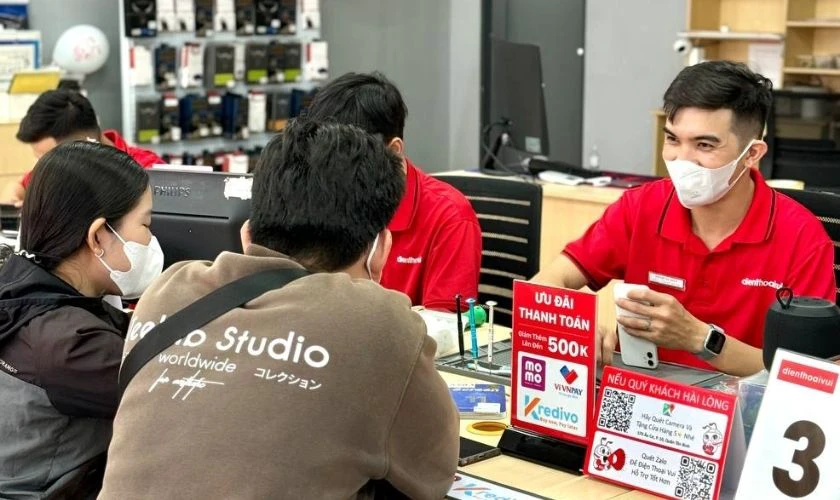 Địa chỉ thay pin iPhone 15 ở đ&acirc;u uy t&iacute;n?
