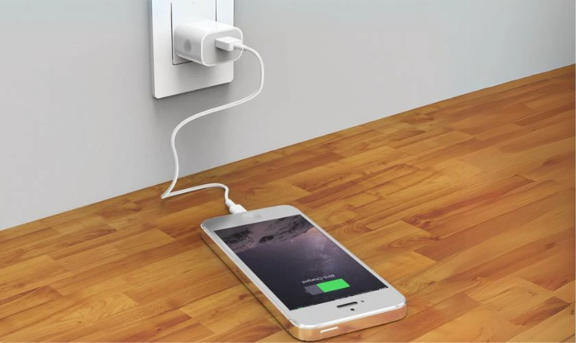 Pin iPhone 6 sạc bao l&acirc;u th&igrave; đầy?