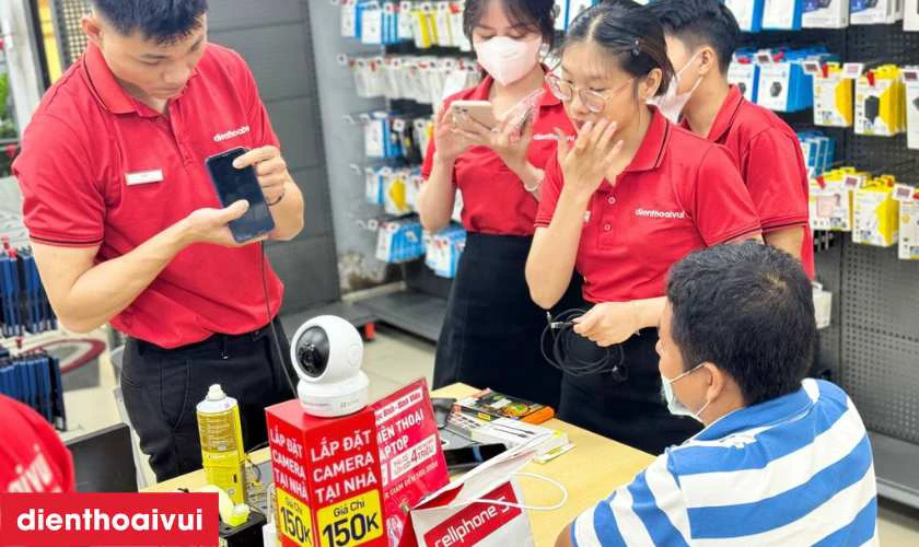 Dịch vụ sửa chữa ch&iacute;nh h&atilde;ng, lấy liền tại Điện Thoại Vui