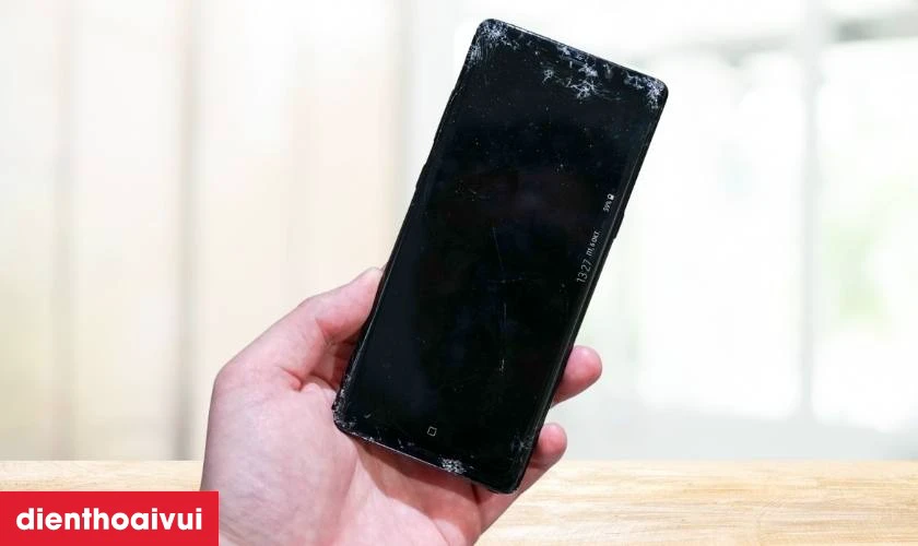Khi nào bạn cần ép cổ cáp màn hình Samsung Galaxy Note 20