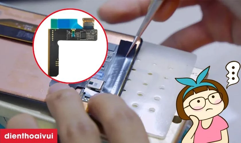 Giá Ép cổ cáp màn hình Samsung S7 chính hãng bao nhiêu?
