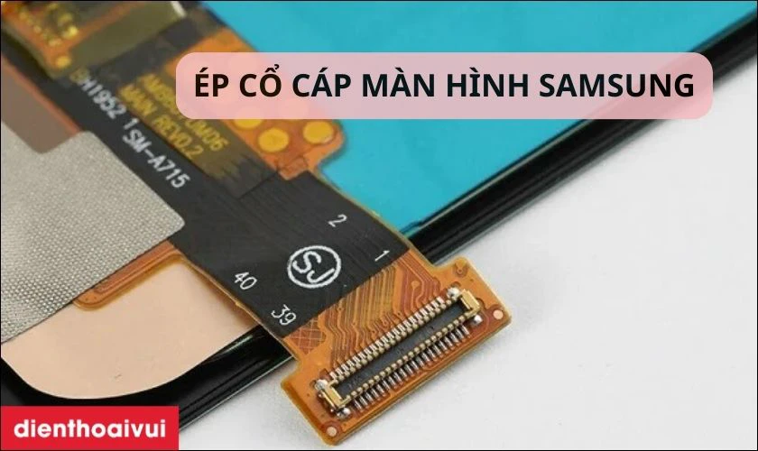 &Eacute;p cổ c&aacute;p m&agrave;n h&igrave;nh Samsung Z Flip 4 l&agrave; g&igrave;?