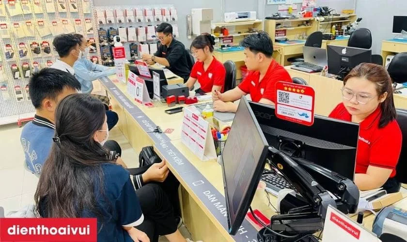Quy trình ép cổ cáp màn hình của điện thoại Samsung Z Fold 3 5G