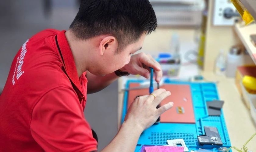 Quy trình ép kính Nubia quận 12 tại Điện Thoại Vui