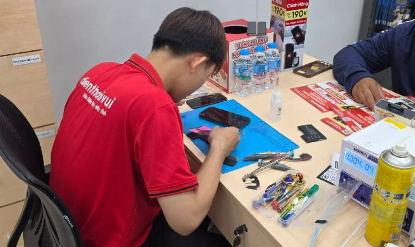 Ép kính Nubia quận Gò Vấp