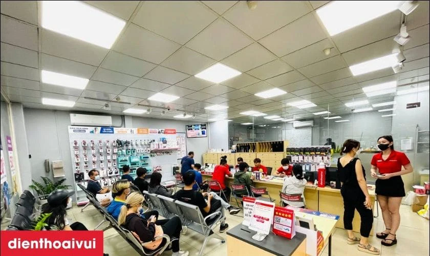 Dịch vụ thay m&agrave;n h&igrave;nh Huawei Honor GR5 gi&aacute; rẻ tại Điện Thoại Vui