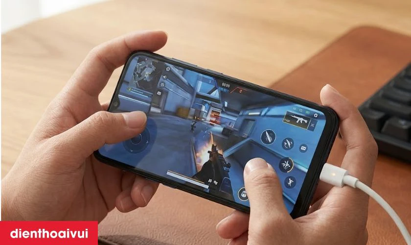 vừa sạc pin vừa chơi game oppo a15s