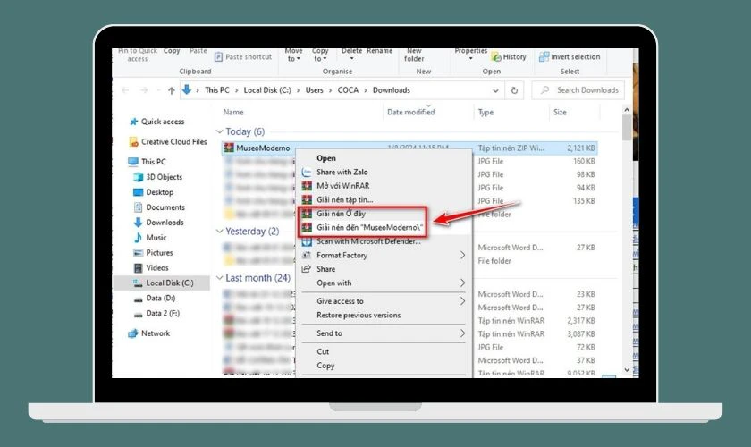 Nhấp chuột phải vào file ZIP, chọn Extract Here hoặc Extract to... để giải nén
