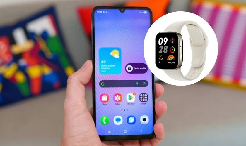 Sử dụng đồng hồ thông minh hoặc vòng đeo tay hỗ trợ NFC