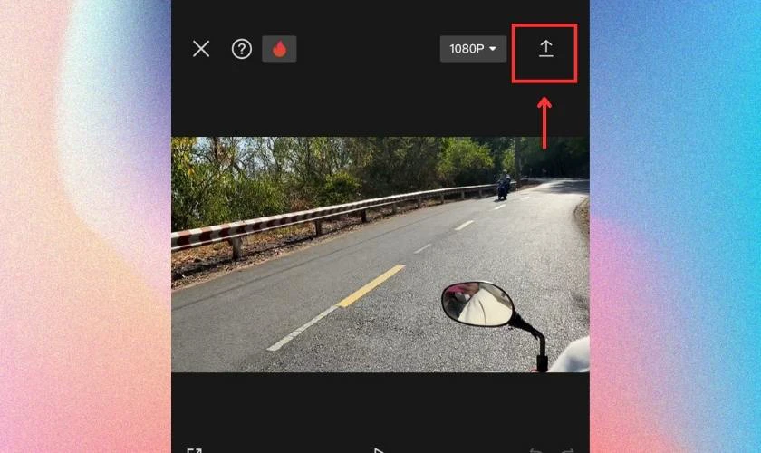 Vào biểu tượng mũi tên góc trên cùng màn hình để tải video về máy
