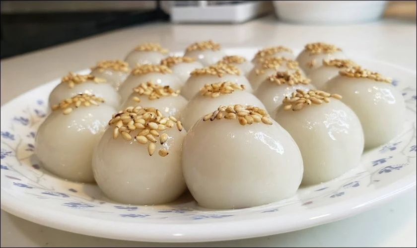 Bánh trôi nước nhân đường