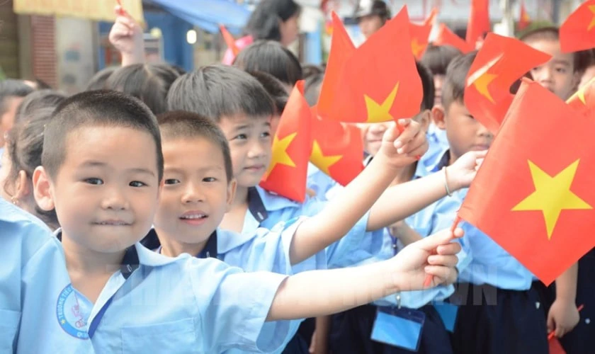 Hình ảnh Back to School về học sinh các cấp HD
