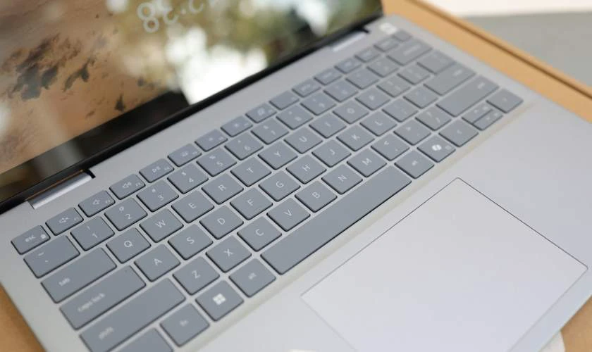 Hình ảnh bàn phím laptop DELL Inspiron