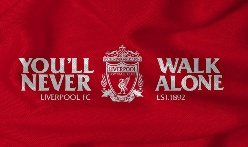 Slogan CLB Liverpool l&agrave;m h&igrave;nh nền