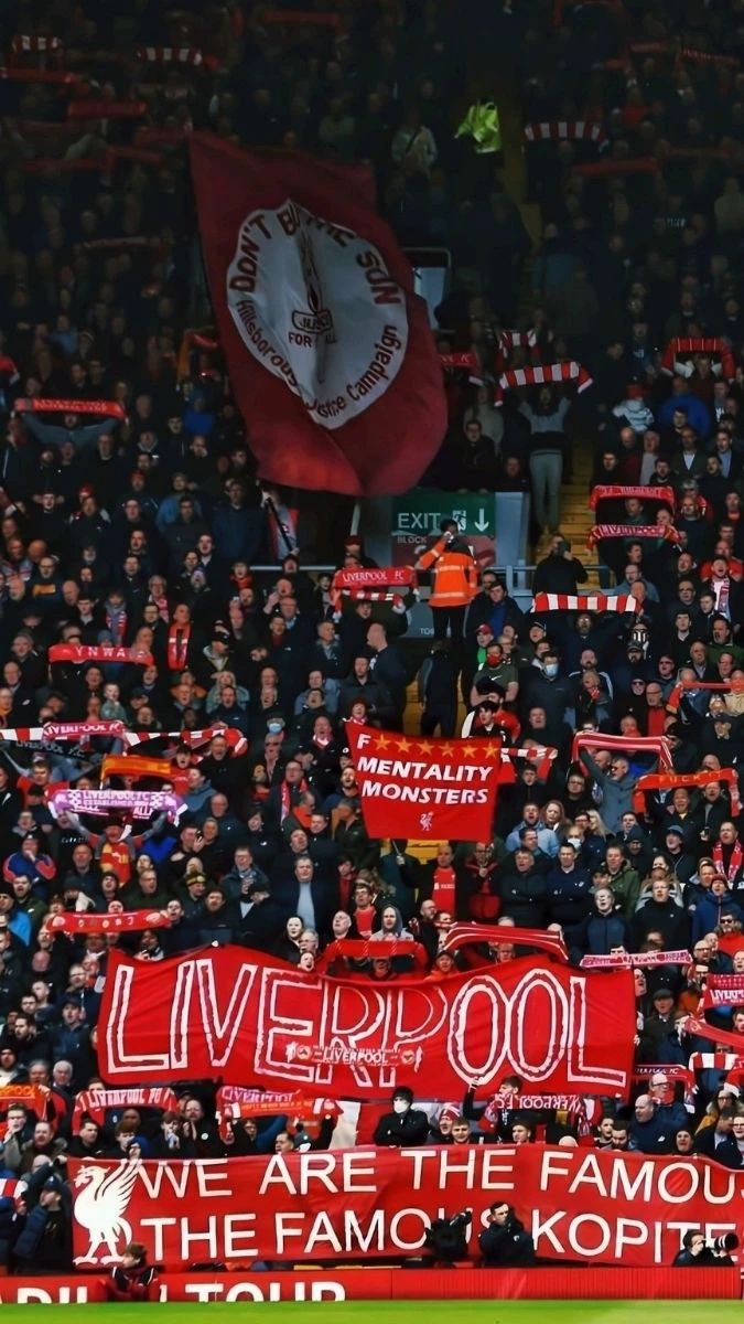 H&igrave;nh CLB Liverpool đẹp, ấn tượng l&agrave;m h&igrave;nh nền