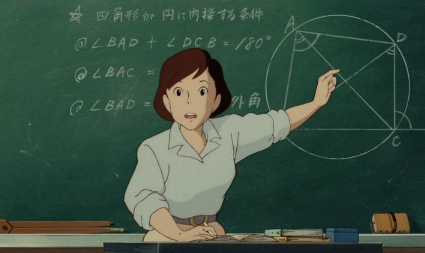 Cô giáo đang giải toán cho các em học sinh hiểu