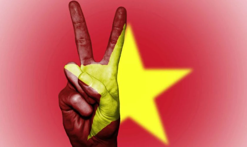 Hình nền lá cờ Việt Nam hào hùng, ấn tượng