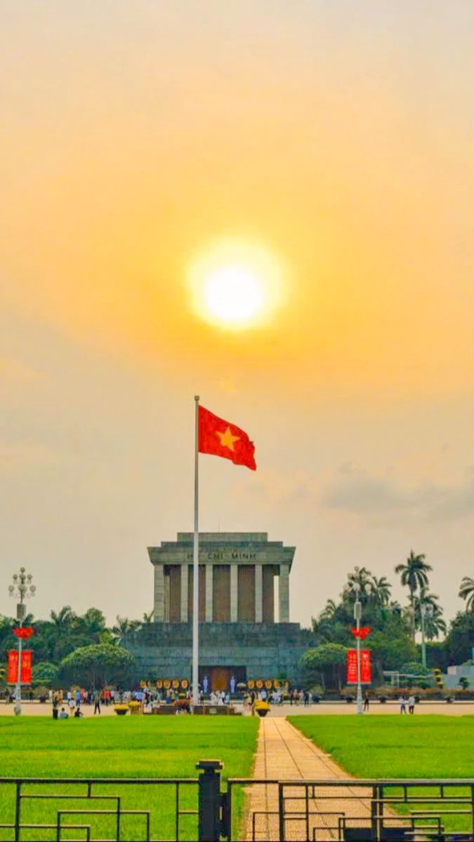 Hình nền lá cờ Việt Nam trước lăng Bác
