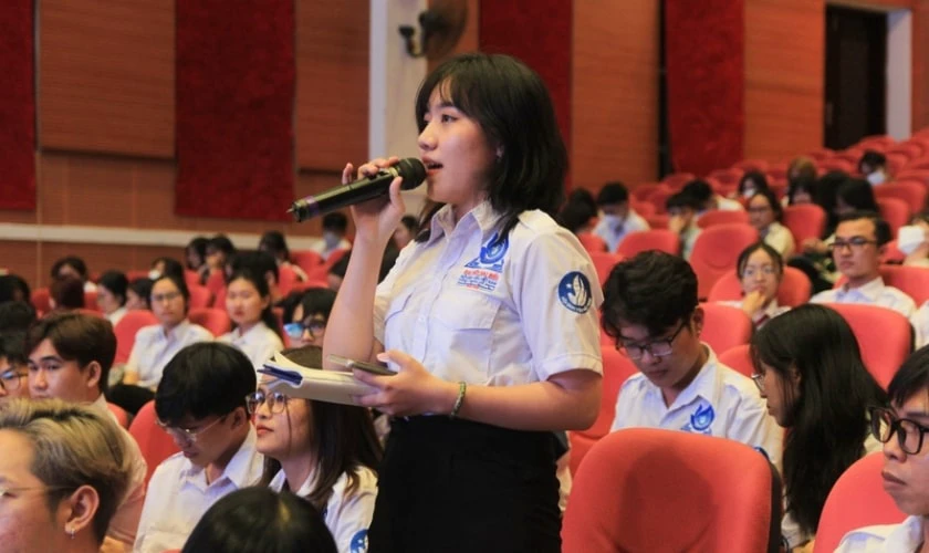 Lưu ý khi đóng học phí Đại học Sư Phạm TPHCM 2026