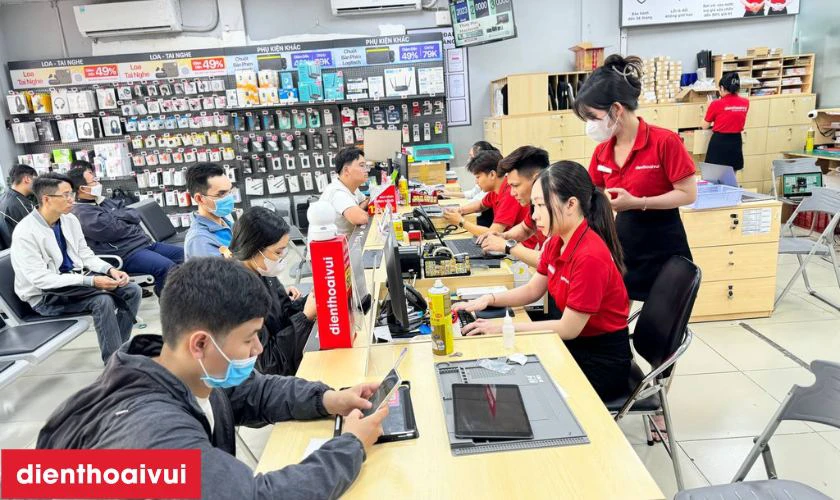 Địa đi&ecirc;̉m mua Hub chuy&ecirc;̉n đ&ocirc;̉i Baseus Metal Gleam Type-C 7 trong 1 chính hãng giá rẻ