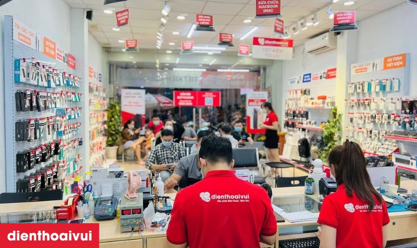 Mua Hub Chuyển Đổi Baseus Metal Gleam Type-C 8 Trong 1 ch&iacute;nh h&atilde;ng tại Điện Thoại Vui