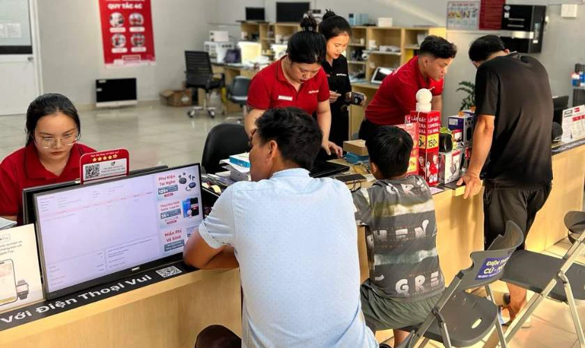Lắp ổ cứng PC an to&agrave;n, nhanh ch&oacute;ng tại Điện Thoại Vui