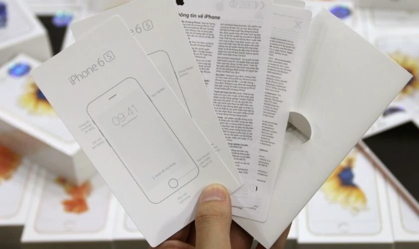 C&ograve;n iPhone x&aacute;ch tay sẽ kh&ocirc;ng c&oacute; tiếng Việt