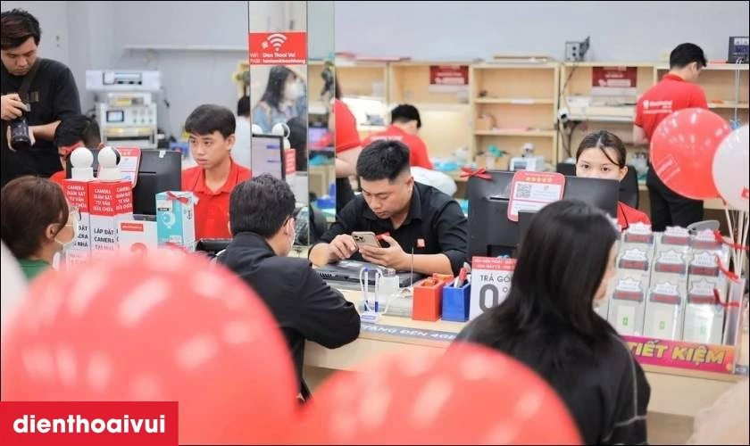 Mua iPhone 12 mini 256GB cũ trầy xước tại Điện Thoại Vui? 