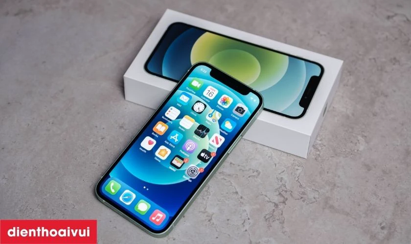 iPhone 12 mini nhỏ gọn mạnh mẽ&nbsp;
