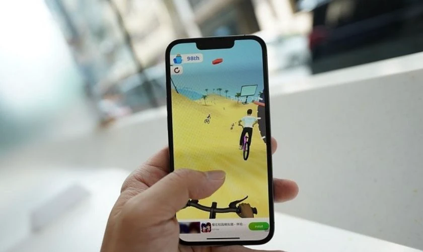 Đánh giá pin iOS 27 khi xem video