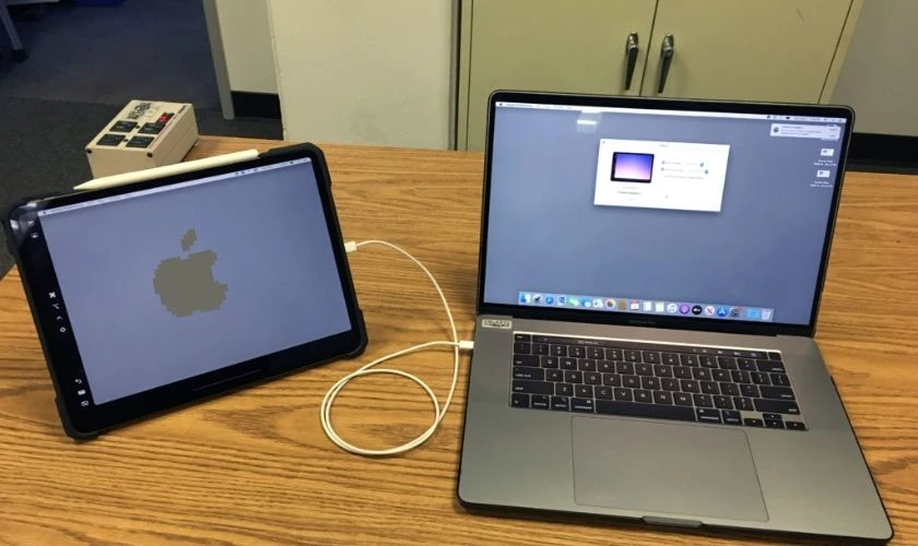 Mở kh&oacute;a iPad bị v&ocirc; hiệu h&oacute;a kết nối với iTunes