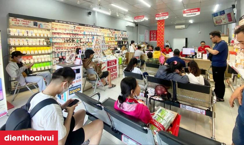 Mua iPhone 11 Pro Max 256GB 2 Sim - Cũ Trầy xước ch&iacute;nh h&atilde;ng tại Điện Thoại Vui