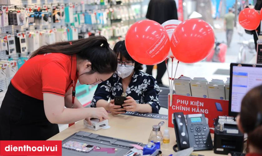 Mua iPhone 11 Pro Max cũ tại Điện Thoại Vui 