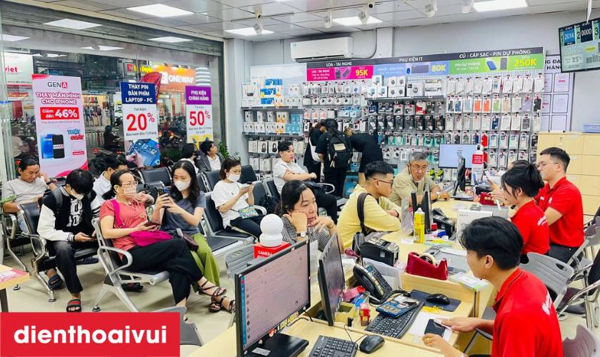 Mua iPhone 11 Pro Max 256GB ch&iacute;nh h&atilde;ng, gi&aacute; rẻ v&agrave; uy t&iacute;n tại Điện Thoại Vui&nbsp;