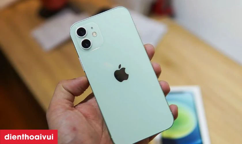 C&oacute; n&ecirc;n mua iPhone 12 128GB 2 SIM đ&atilde; k&iacute;ch hoạt kh&ocirc;ng?