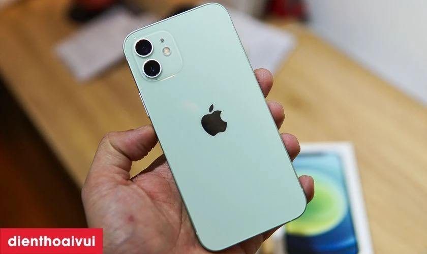 Thiết kế tai thỏ nhỏ gọn vừa tay