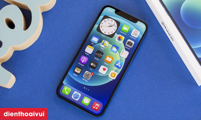 C&oacute; n&ecirc;n mua iPhone 12 64GB ch&iacute;nh h&atilde;ng đ&atilde; k&iacute;ch hoạt kh&ocirc;ng?