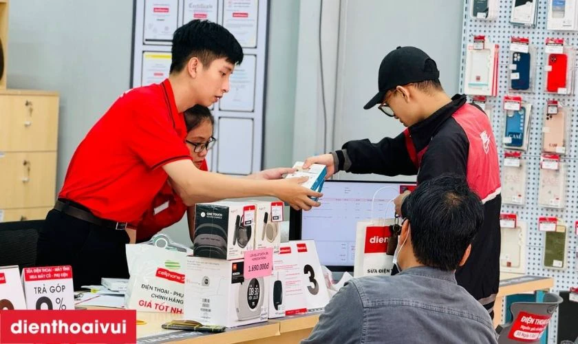 Mua iPhone 12 64GB cũ trầy xước gi&aacute; tốt tại Điện Thoại Vui TP. Hồ Ch&iacute; Minh v&agrave; H&agrave; Nội