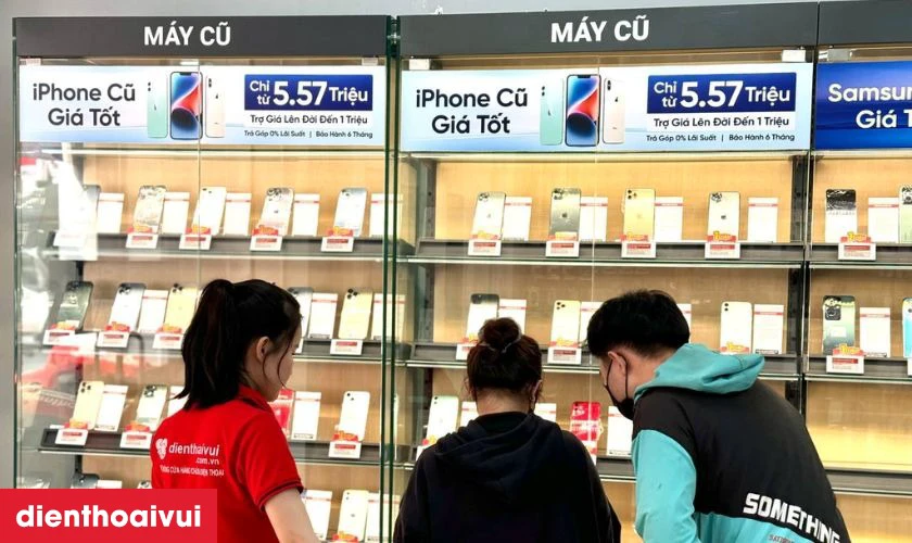 Mua iPhone 12 64GB đổi bảo h&agrave;nh uy t&iacute;n, chất lượng tại Điện Thoại Vui?