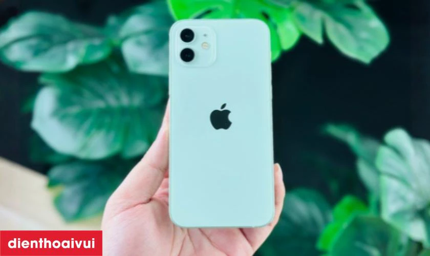 Có nên mua iPhone 12 Mini 128GB cũ trầy xước không?