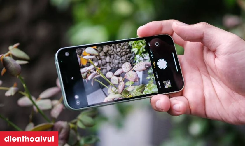 C&oacute; n&ecirc;n mua iPhone đổi bảo h&agrave;nh kh&ocirc;ng